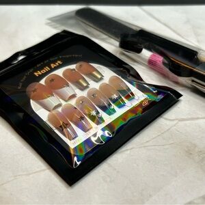 30 Piece Nail Art Set